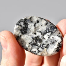 Load image into Gallery viewer, Moonstone Crystal